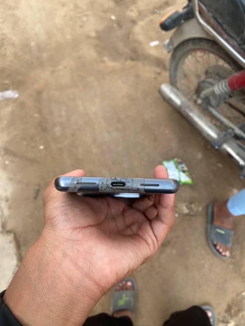 Google Pixel 7 Pro 4