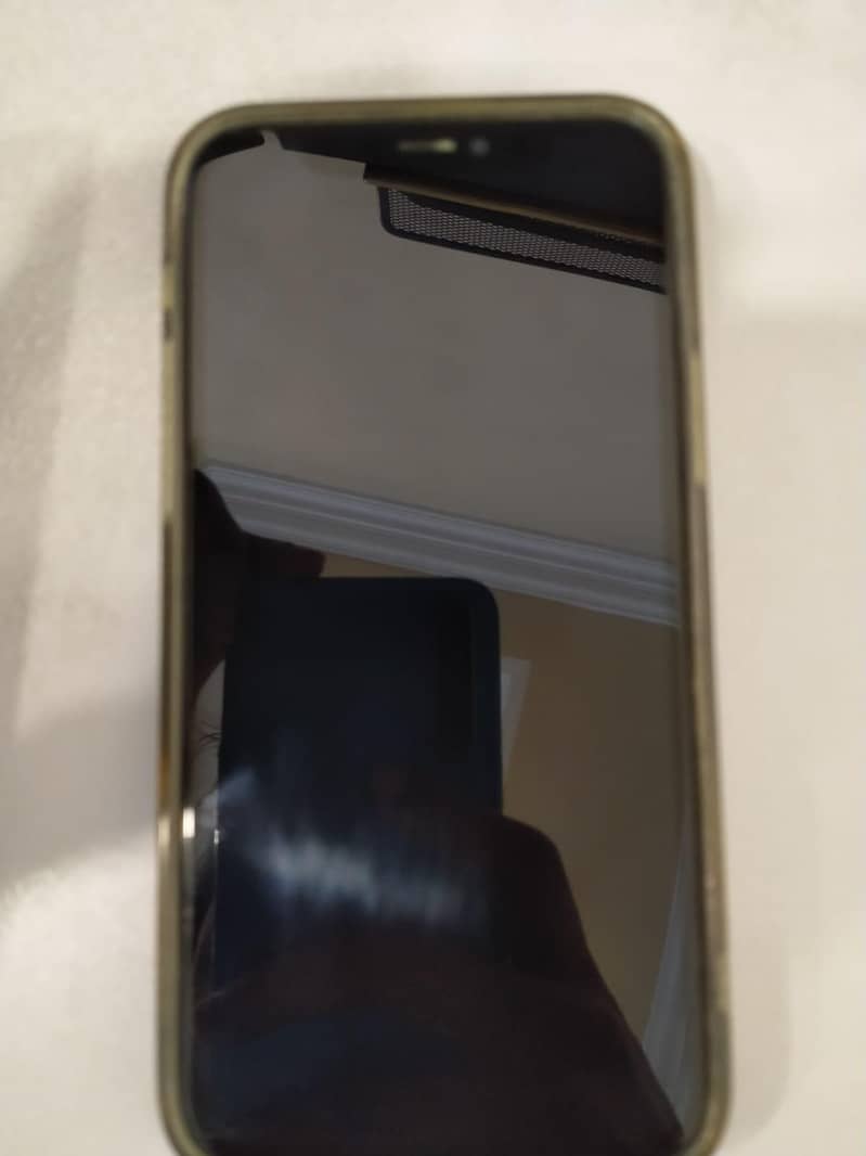 Apple iPhone 11 Pro 8