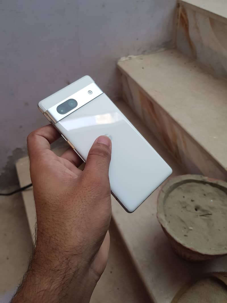 Google Pixel 7a 0