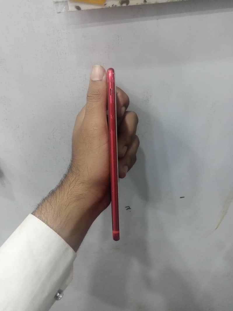 Apple iPhone 7 Plus 2