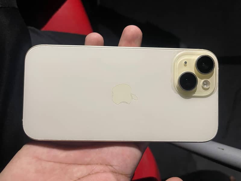 Apple iPhone 15 5