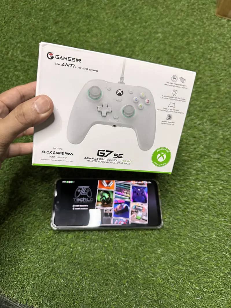 Multi-Platform Game Controllers 8