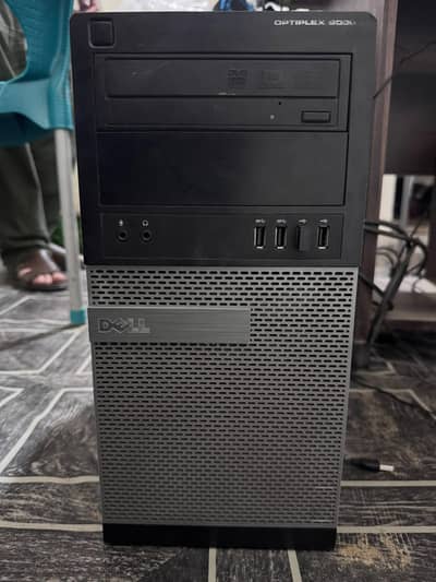 Dell 9020 Full Tower core i5 4th Generation 8gb Ram 120 ssd 500gb hdd