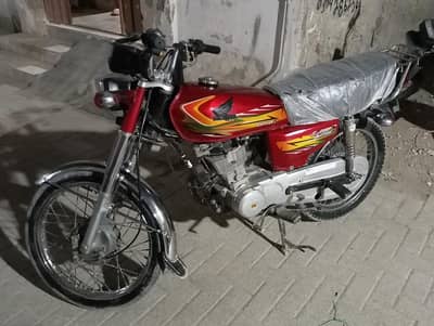 Unitet 125cc Model 21 like new condition