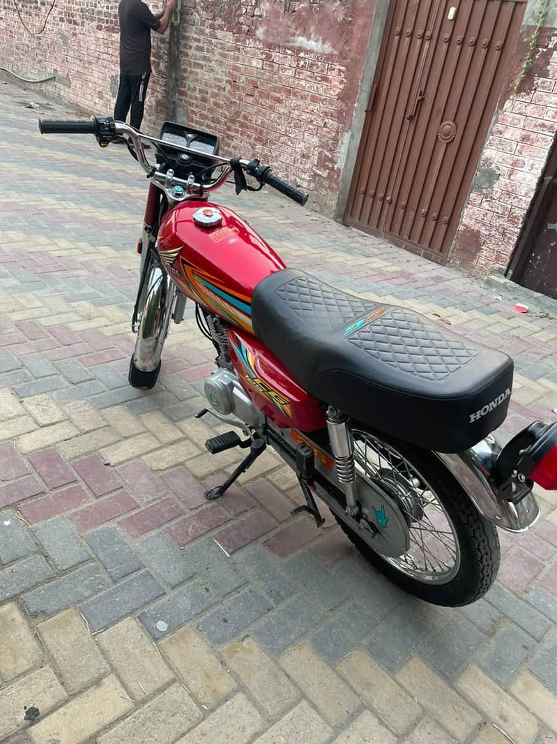 Red colour 1
