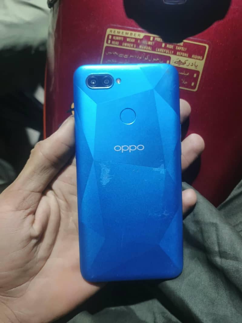 OPPO A12 0