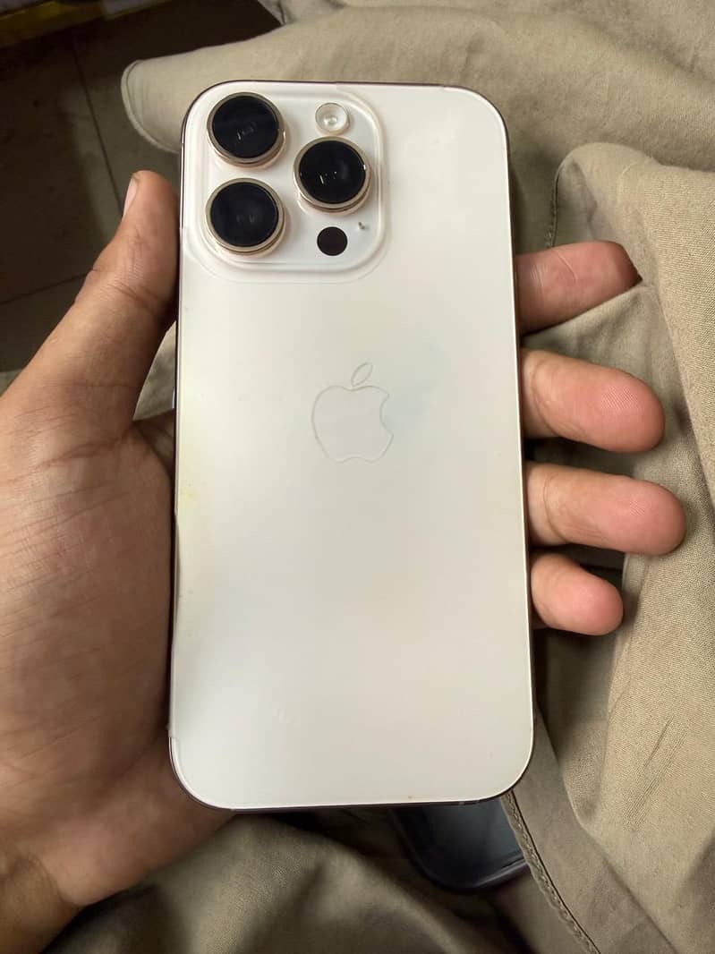 iphone 16 pro 5