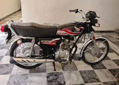 Honda 125 all dacomts clear 100 percent oky baike