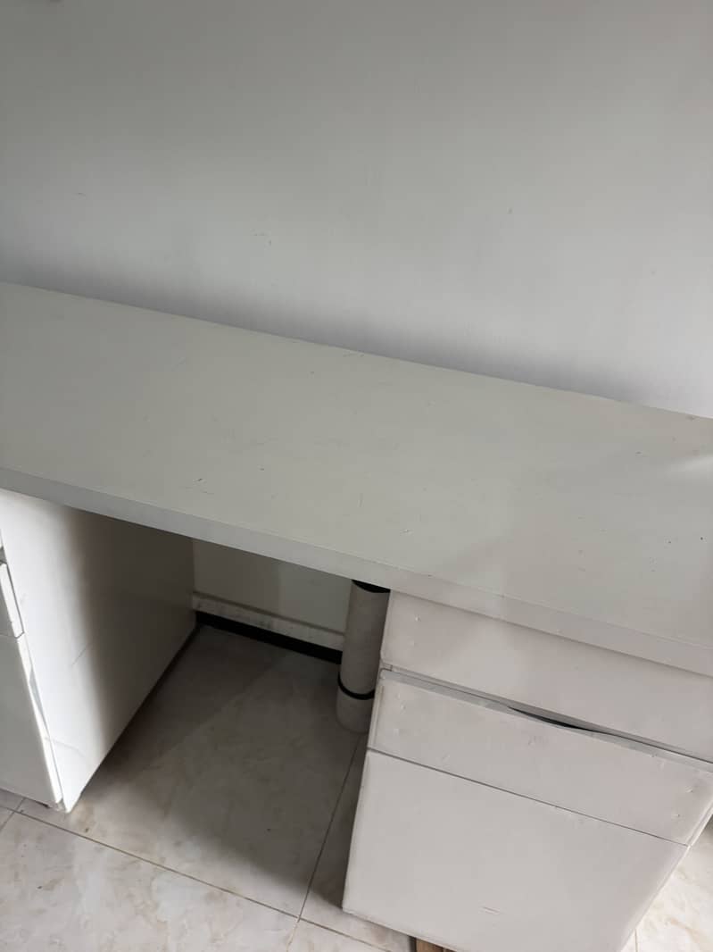 Study table/ vanity table 1