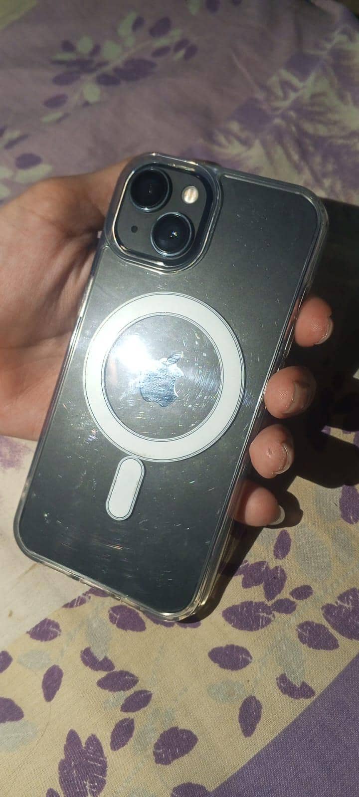 Apple iPhone 13 1