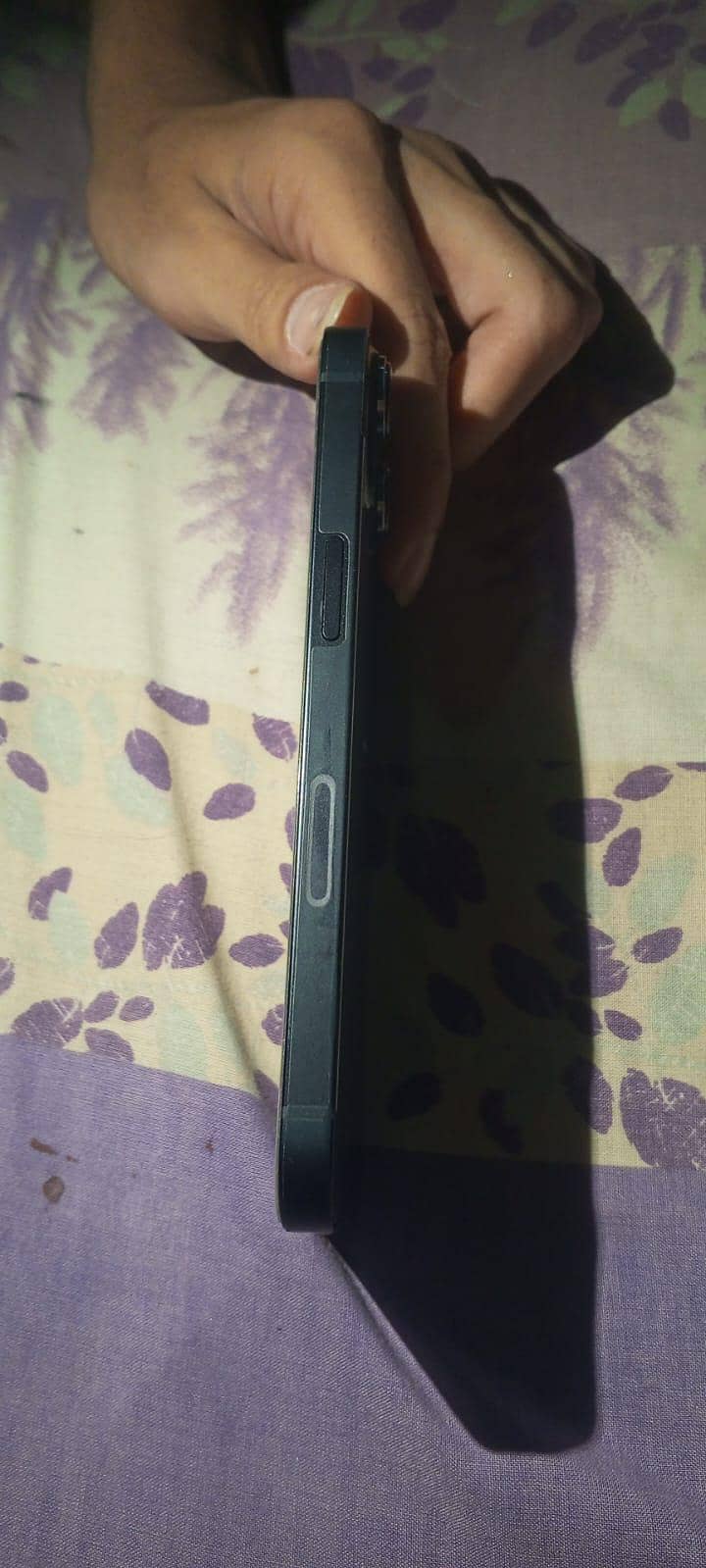Apple iPhone 13 3