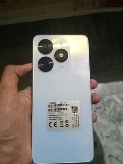 Tecno spark go 2024
