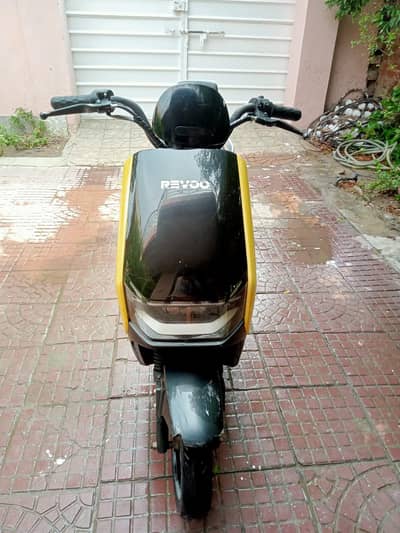 Revoo A10
