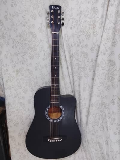 Acoustic Guitar for Sale – Excellent Condition