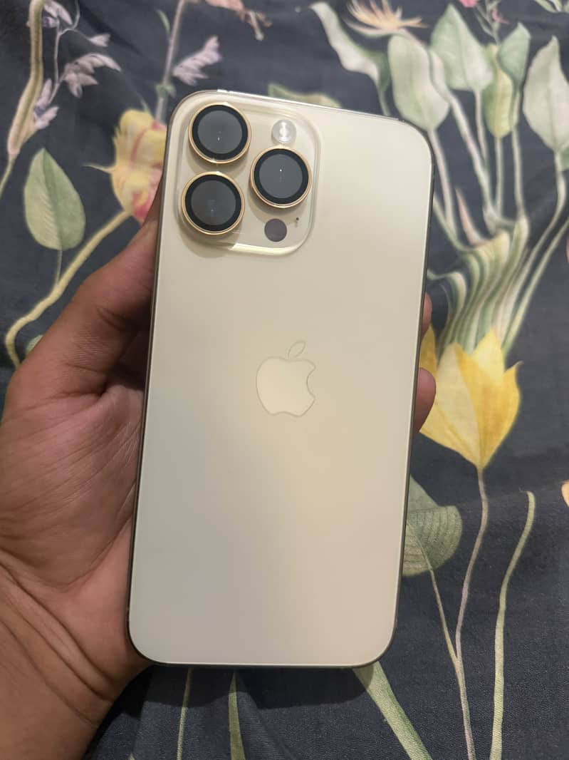 Apple iPhone 14 Pro Max 2
