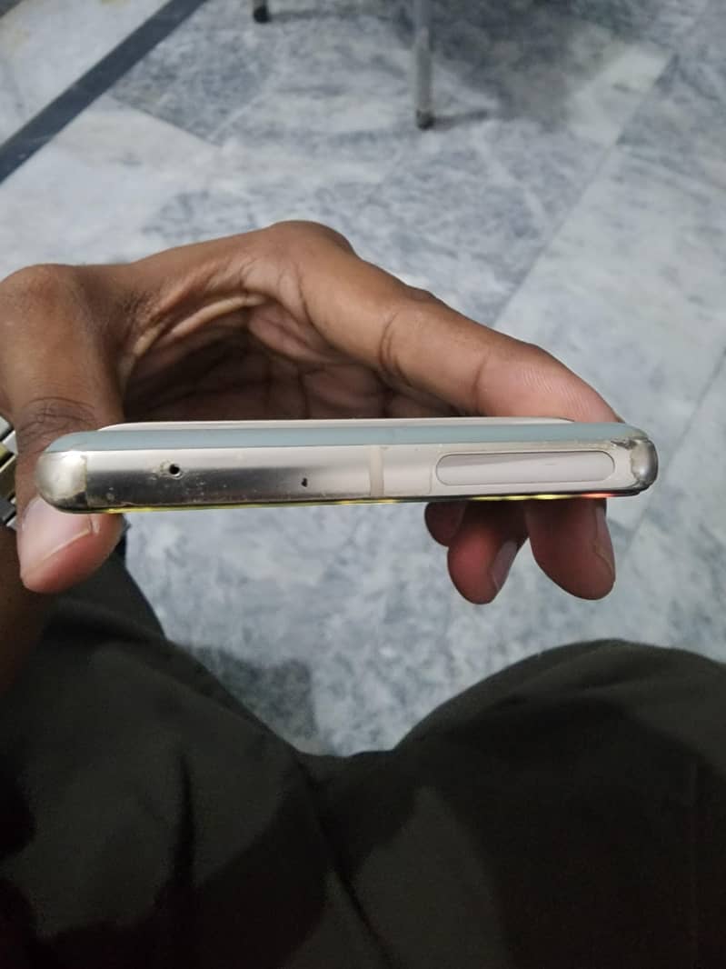 Google Pixel 7 Pro 4