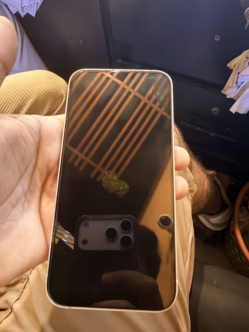 Apple iPhone 14 plus 3