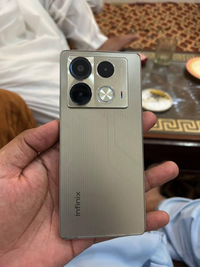 Infinix Note 40 1
