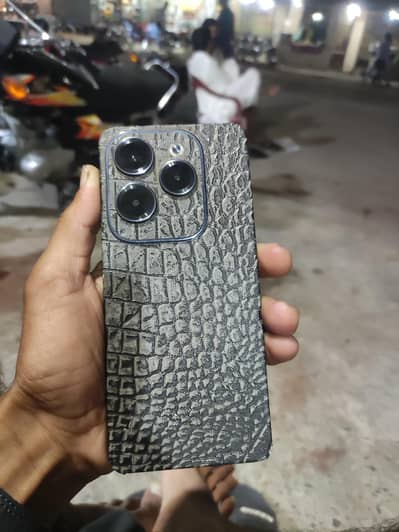 Infinix Hot 40 Pro 8/256 with box charger