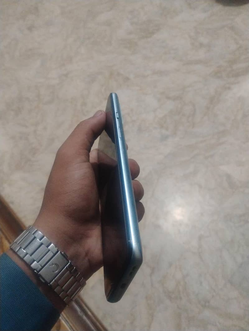 One Plus 9R 2