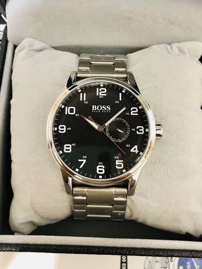 HUGO BOSS-NEW WATCH-SIDE DATE FUNCTION-SEIKO CITIZEN CASIO ARMANI