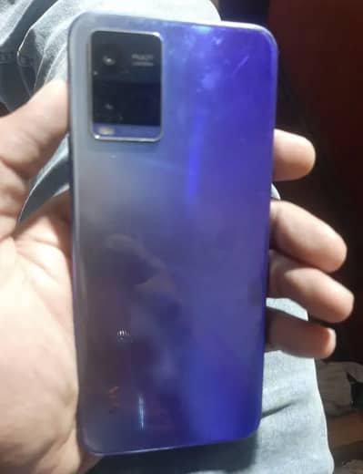 Vivo Y21