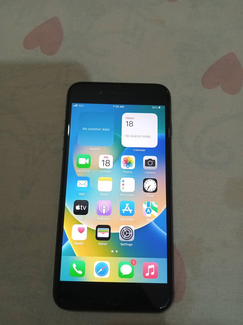 iphone 8 Plus / 64 1