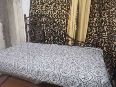 Iron single bed