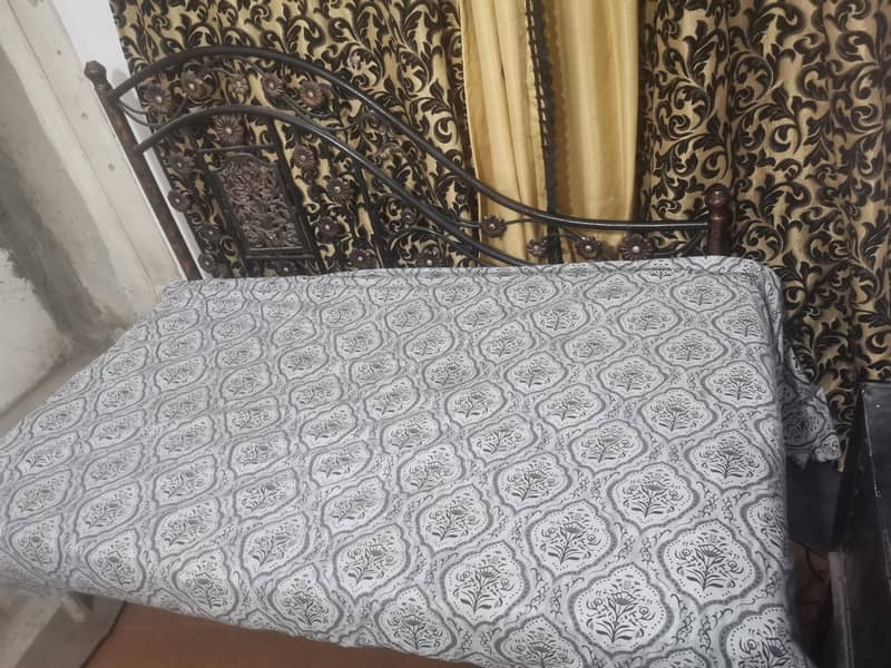 Iron single bed 1