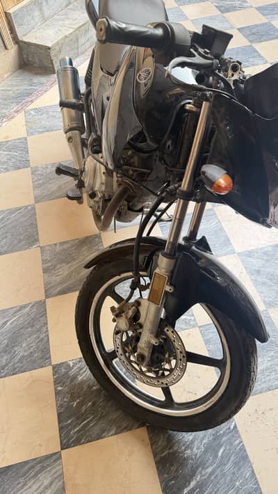 Yammah ybr 125  same like new
