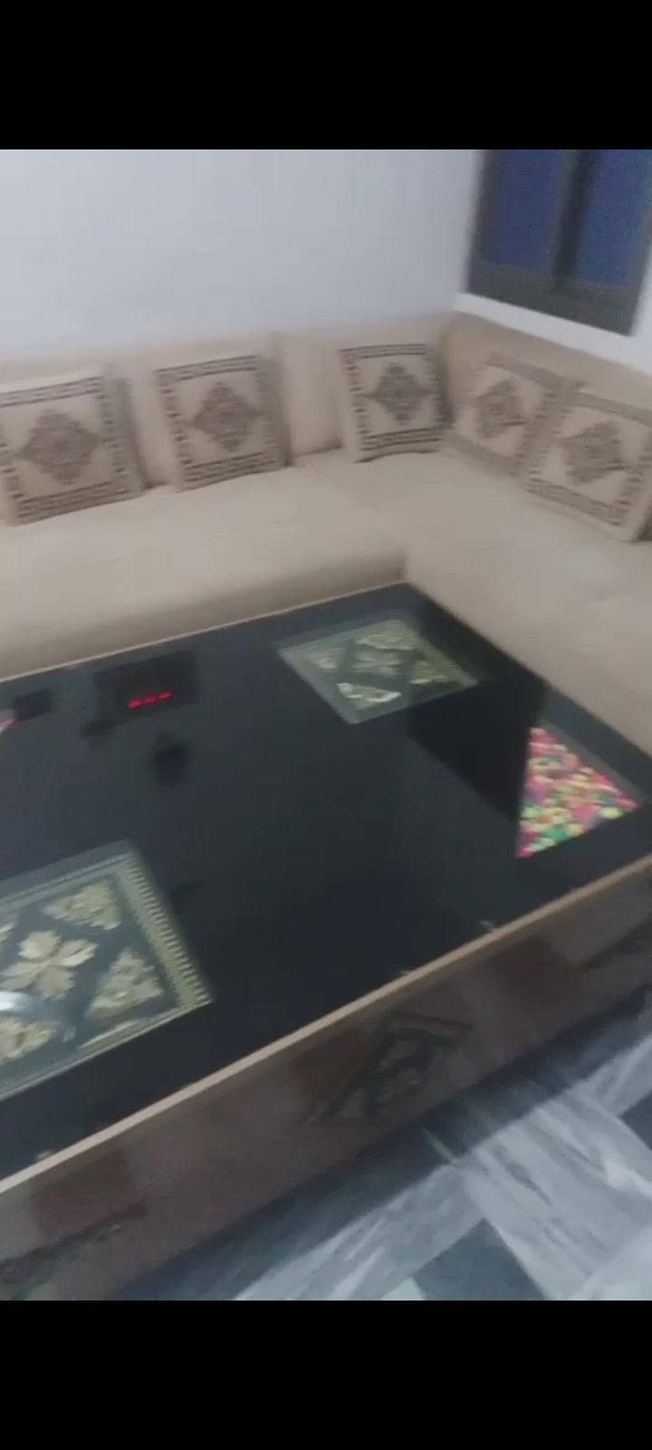 sofaa and table 1