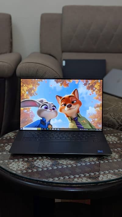 latitude 5560, i7/11 h processor 16/256
