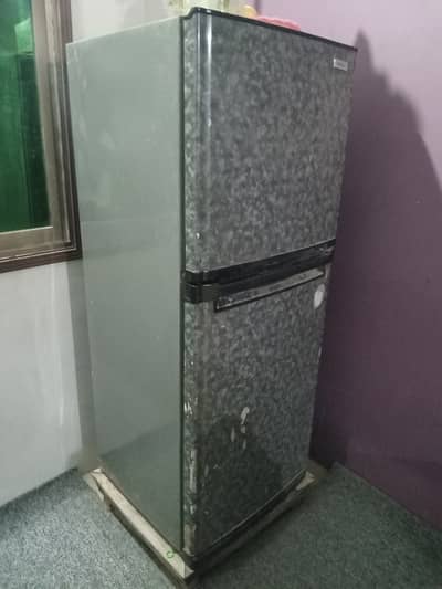 Use fridge Garay colour