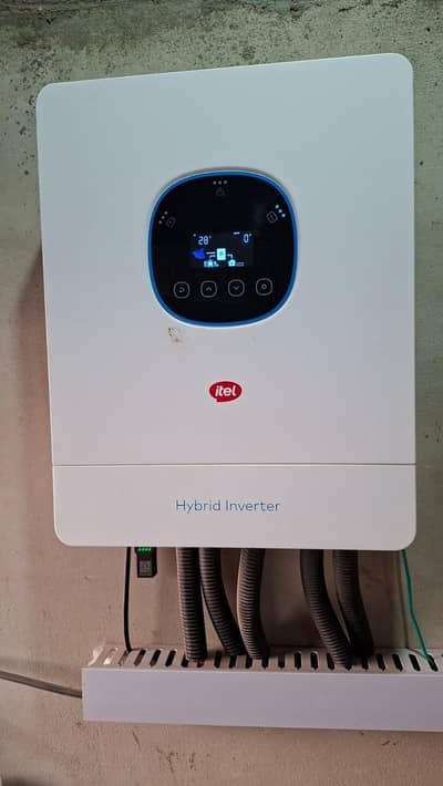 Itel Hybrid Inverter 6kw and Ziewnic battery