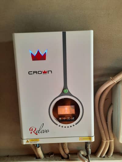 Crown Micro Relevo Hybrid Solar Inverter 6.2KW