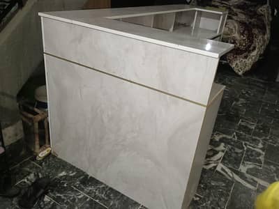 Cash counter