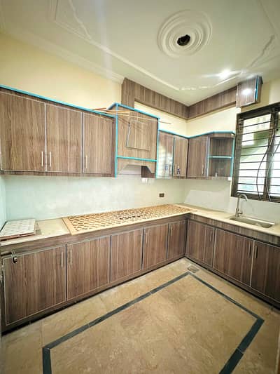 5 Marla House Avible For Rent in i-16 | Islamabad | 03488030330 | Ideal Location | Demand: 75000