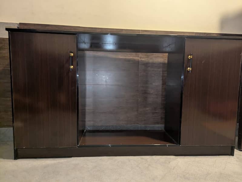 Cupboard 0