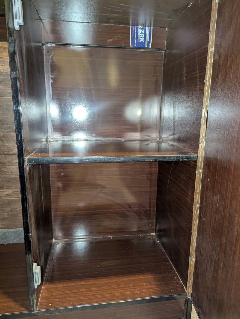 Cupboard 3