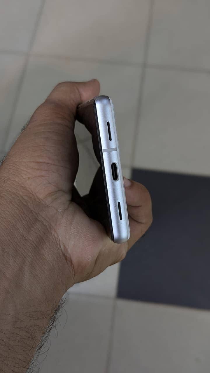 Google Pixel 7a 8