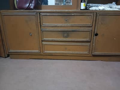 dresser