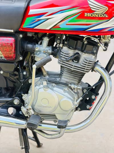 Honda CG 125 2023