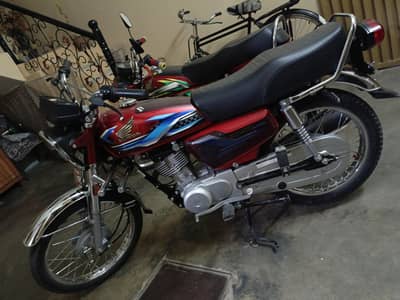 Honda cg125 ,125 , bike , urgent sale , Jhelum