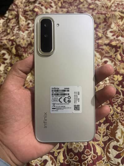 Infinix hot 70