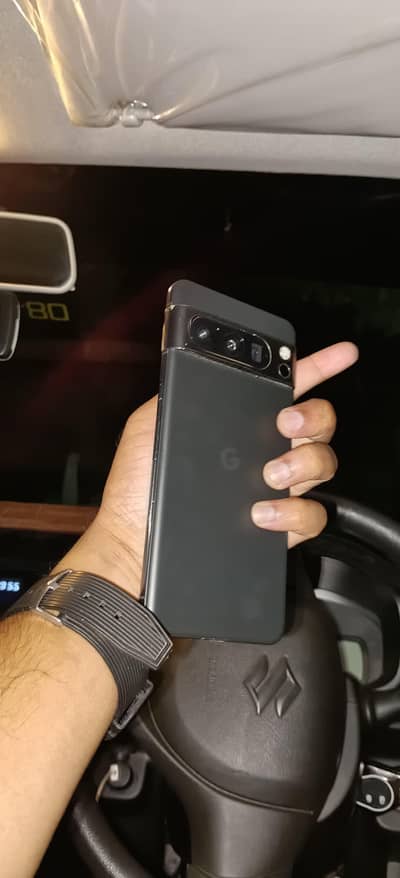 Google Pixel 8 Pro