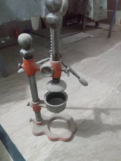 fruit juicer