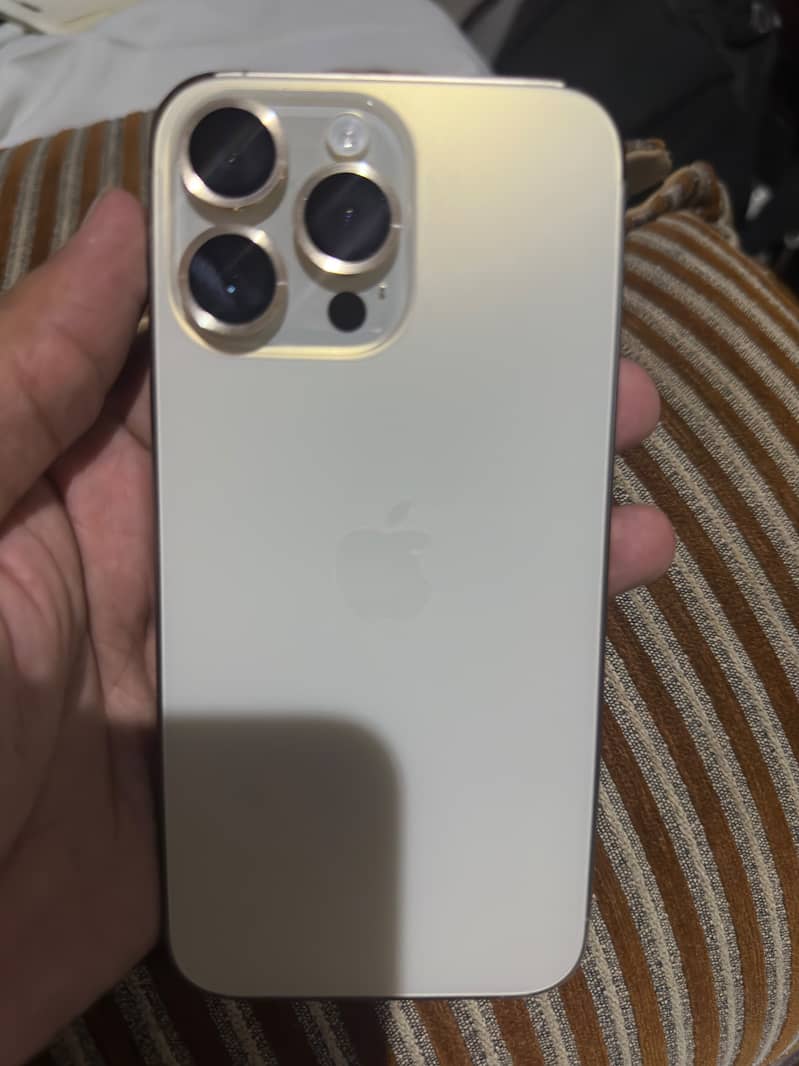 Apple iPhone 14 Pro Max 2