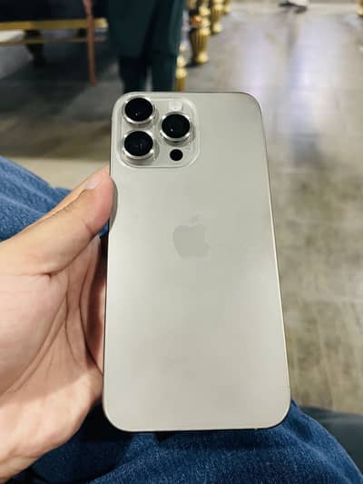 Apple iPhone 15 Pro Max