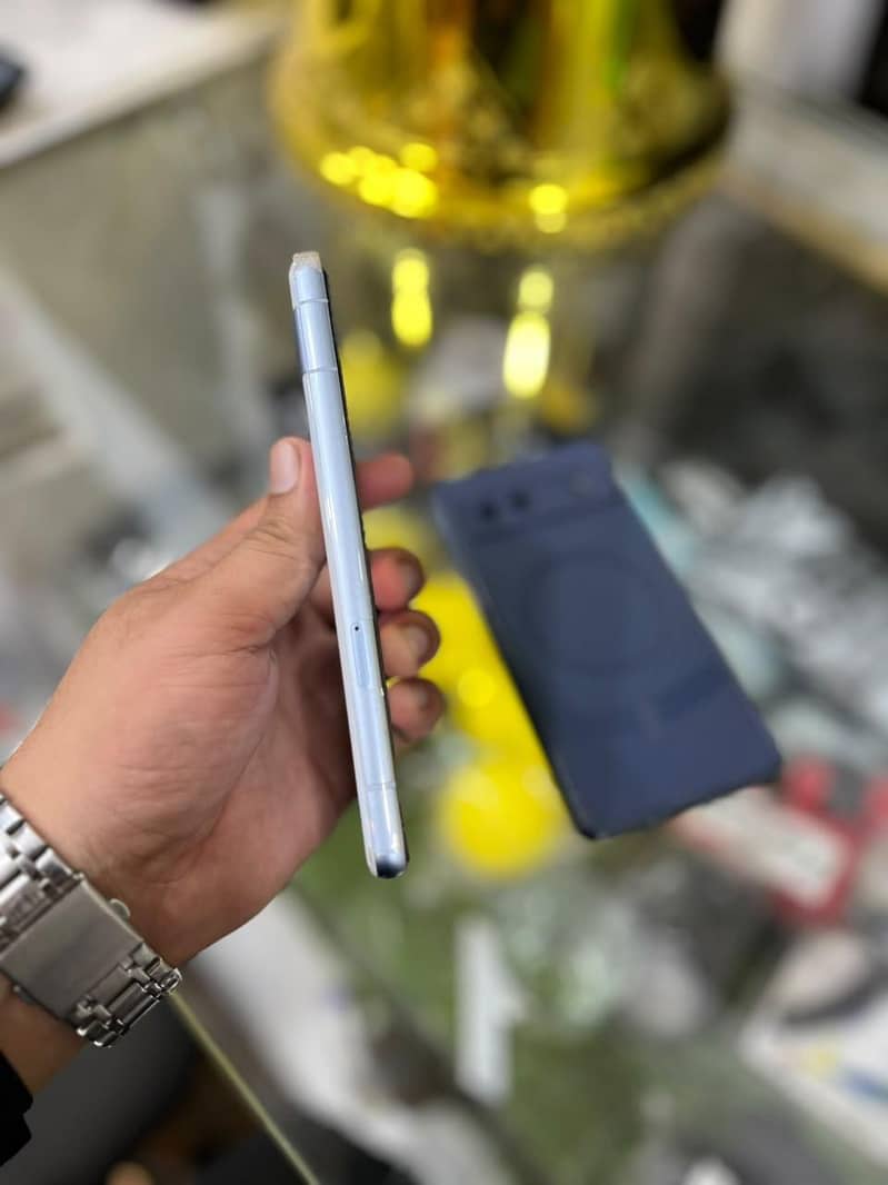 Google Pixel 7a 4