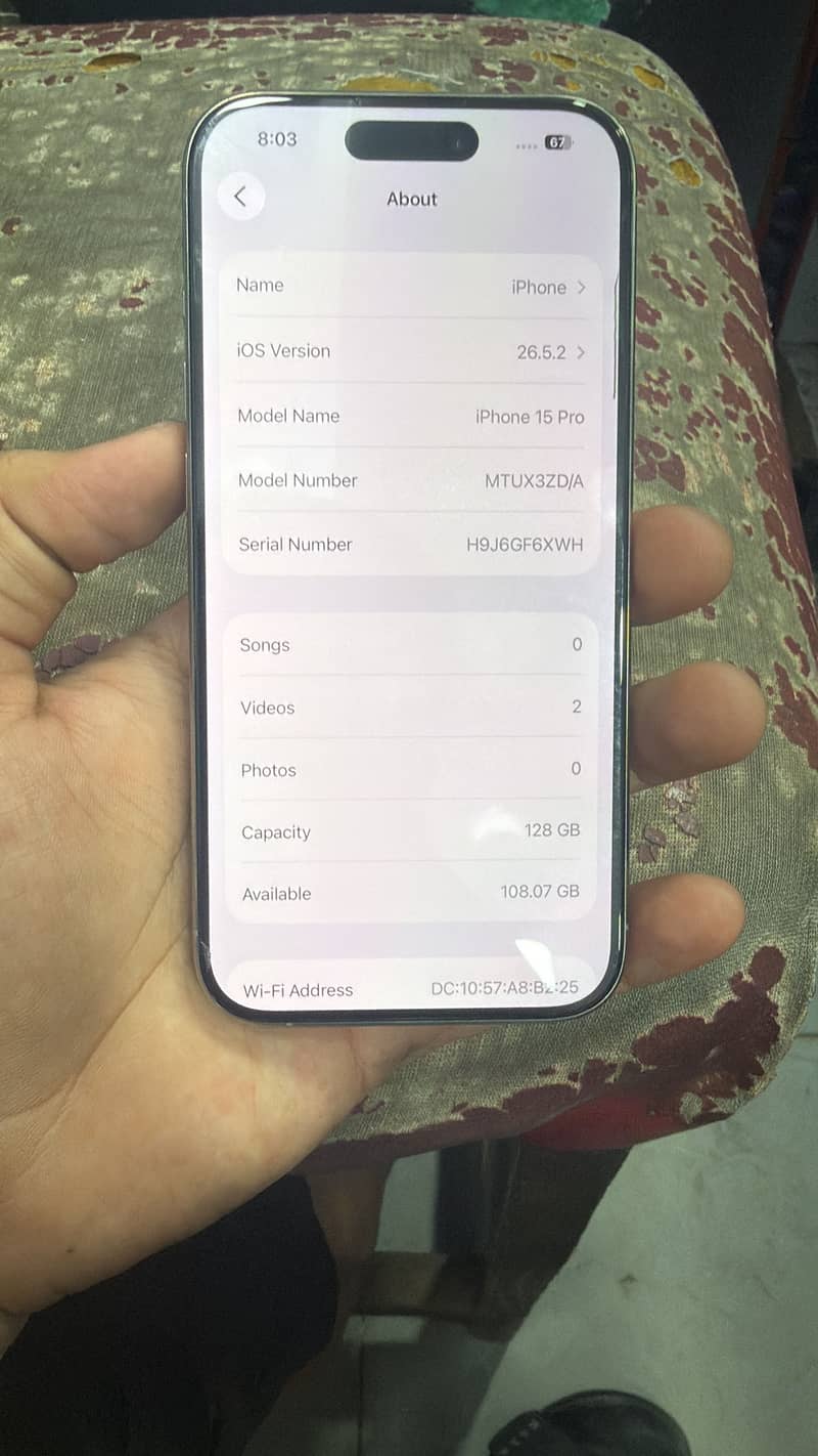 Apple iPhone 15 Pro 2